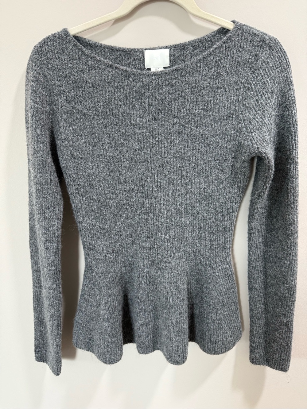 H&M Gray Ribbed Peplum Crew Neck Sweater